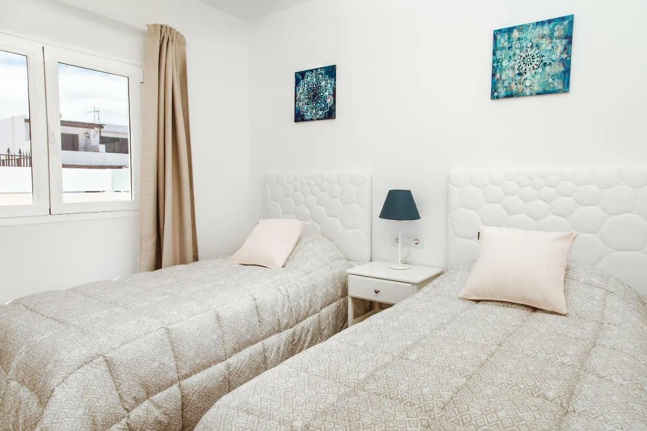 Apartamento Victoria Puerto del Carmen  Spain